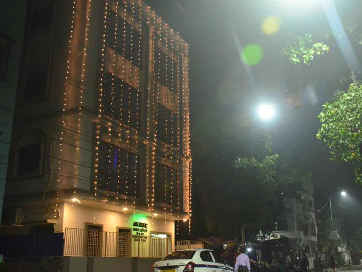 Hotel Aloka Residency Calcutta Buitenkant foto
