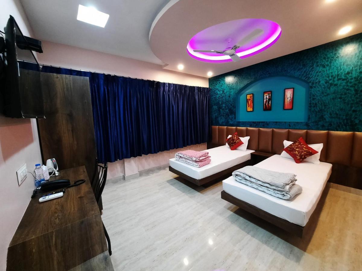 Hotel Aloka Residency Calcutta Buitenkant foto