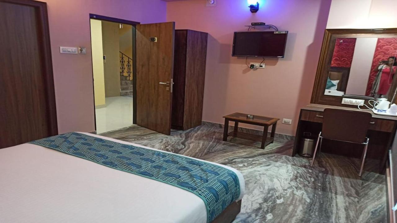 Hotel Aloka Residency Calcutta Buitenkant foto