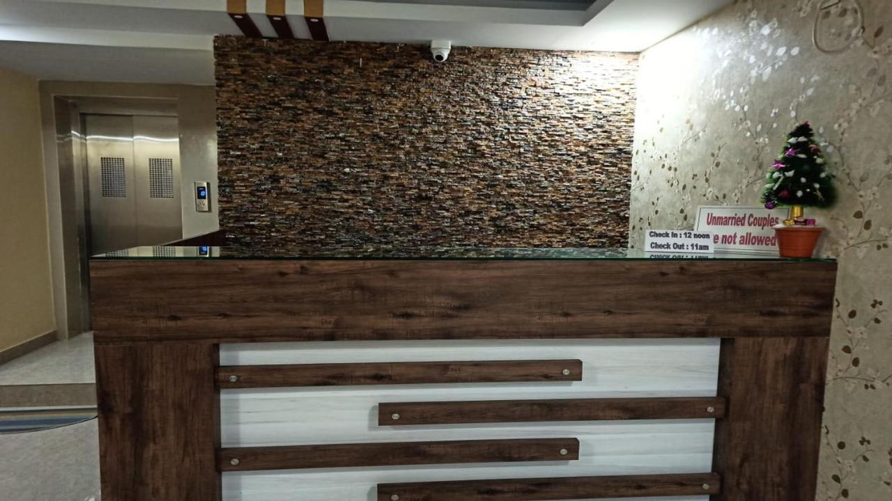 Hotel Aloka Residency Calcutta Buitenkant foto